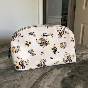 Coach Cosmetic Bag 22